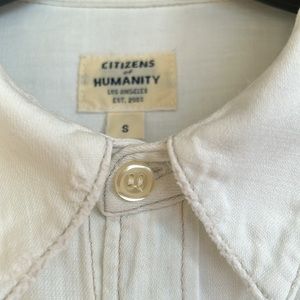 Citizens of humanity white denim shirt in like new condition slim fit